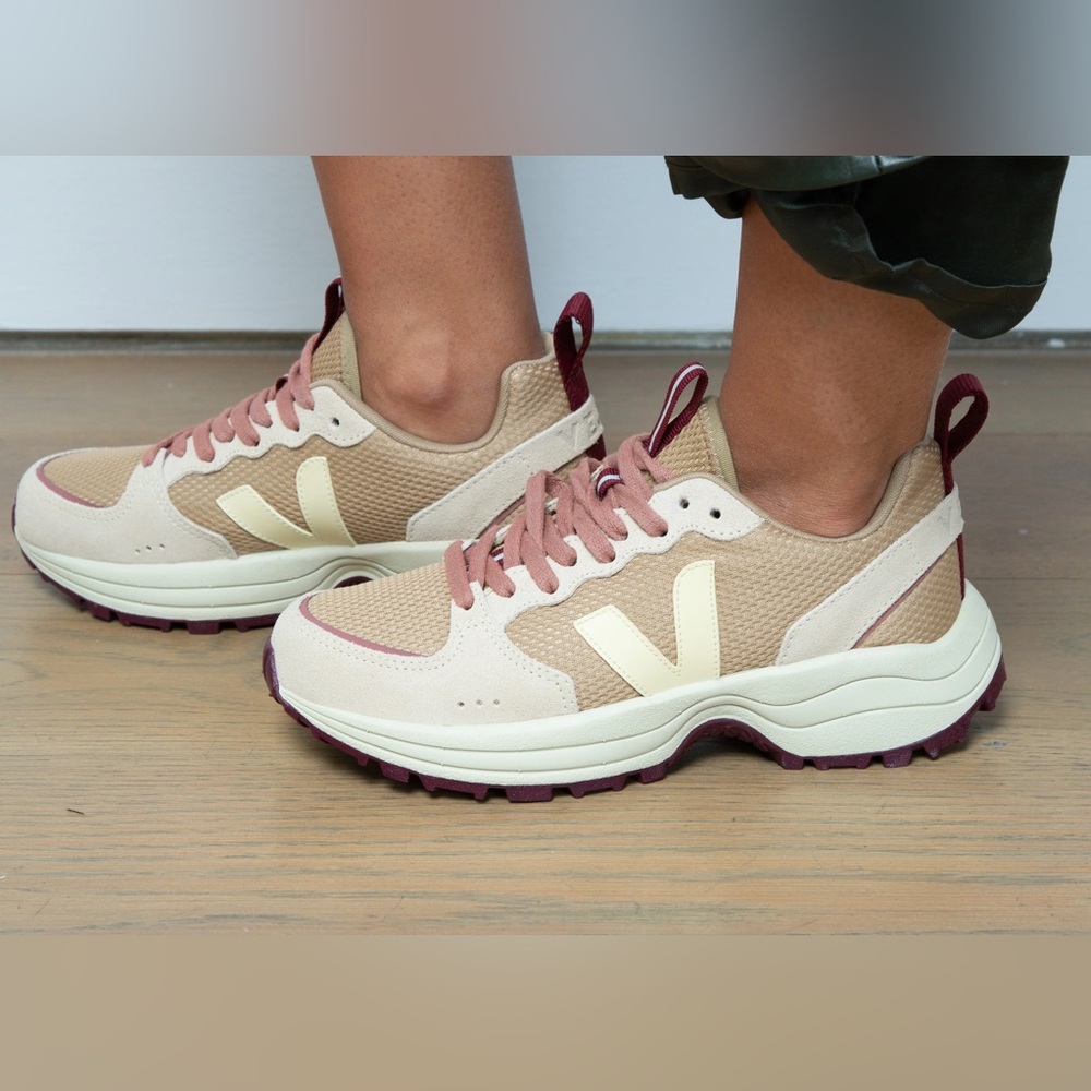 Veja Venturi sneaker